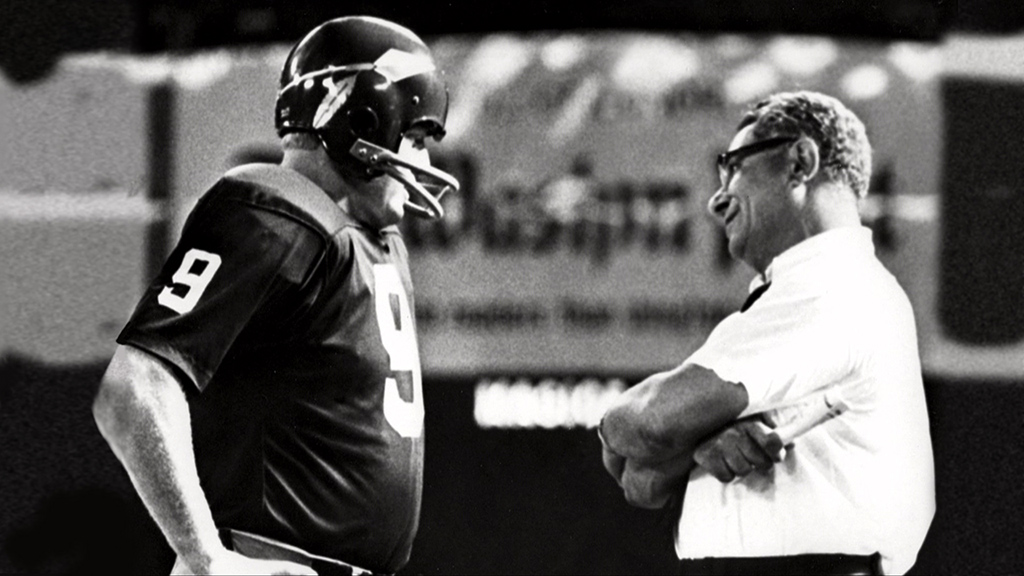 Winners never quit and quitters never win. - Vince Lombardi