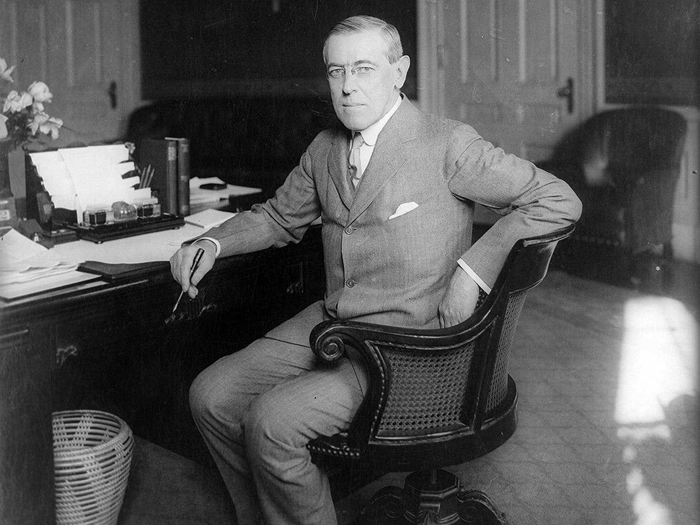 I not only use all the brains that I have, but all I can borrow. - Woodrow Wilson